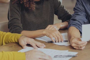 How to Renew Leases Without Losing Tenants | Buildium